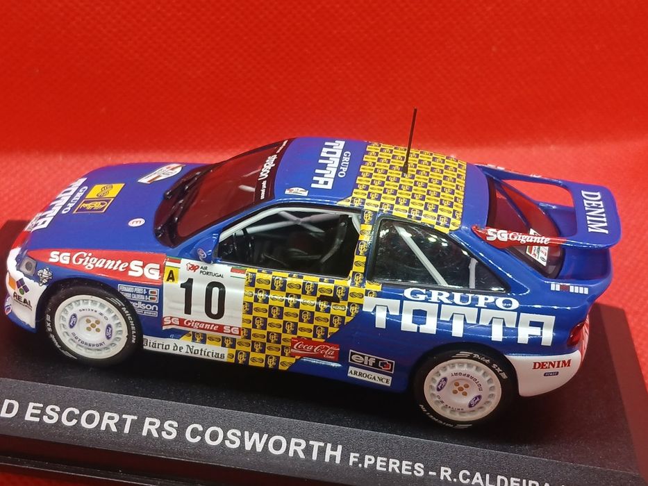Miniatura  1/43 Ford Escort RS Cosworth F. Peres Rally de Portugal  1995 Novo