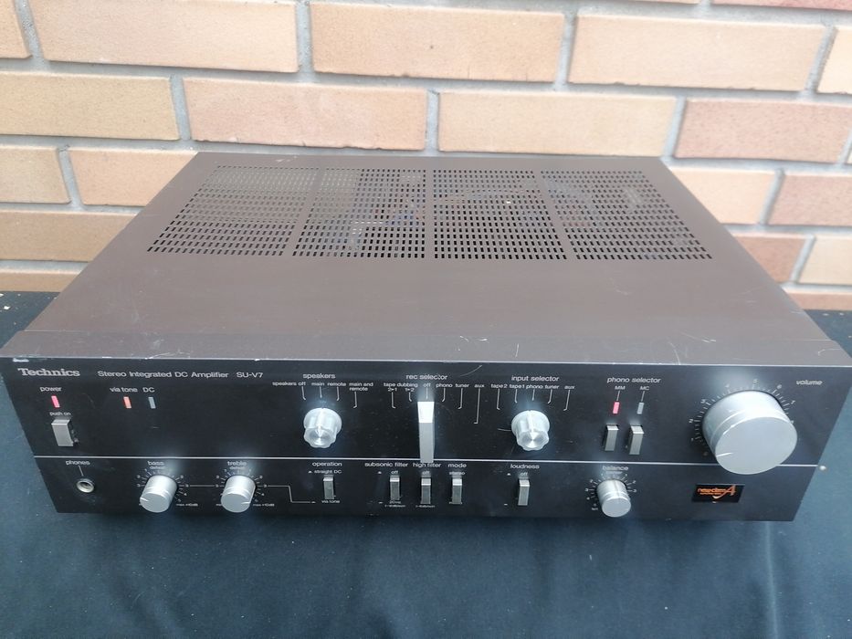 Technics SU-V7 japoński klasyk 2x80W przy 8Ohm 630W phono stage MC/MM