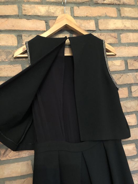 Sukienka czarna odkryte plecy Mango M 38 cekiny mała czarna