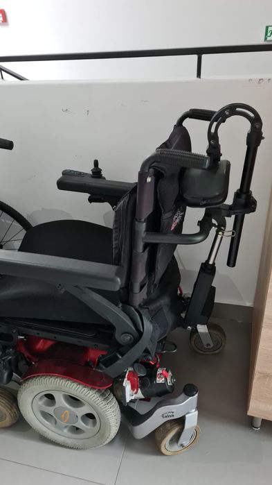 Wózek inwalidzki elektryczny