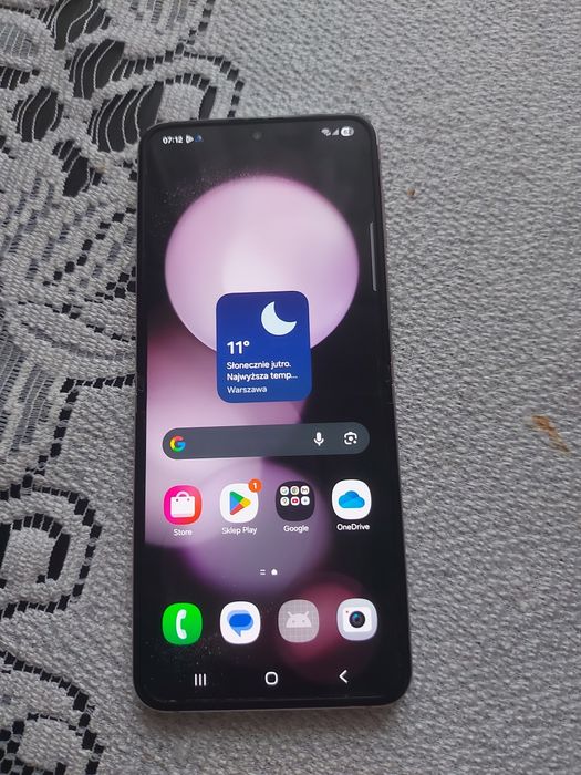 Flip 5 8/512gb z malutka wada  w postaci plamki  fioletowy cena ostateczna