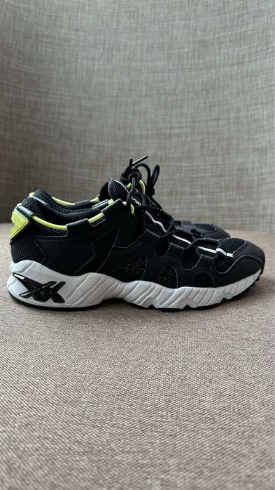 Кросівки ASICS оригінал