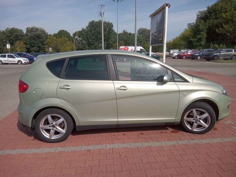 Samochod Seat Almera