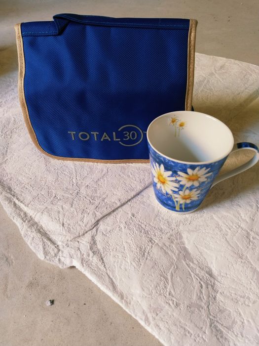 Косметичка жіноча + кружка