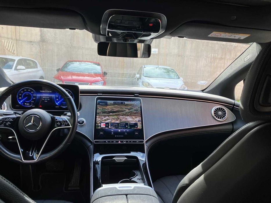 Mercedes- Benz EQS 450+