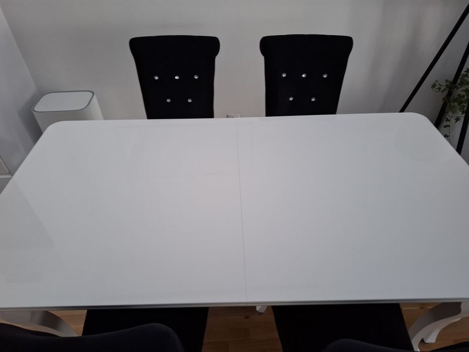 Komplet  lawa stół rozkładany i 6 krzeseł