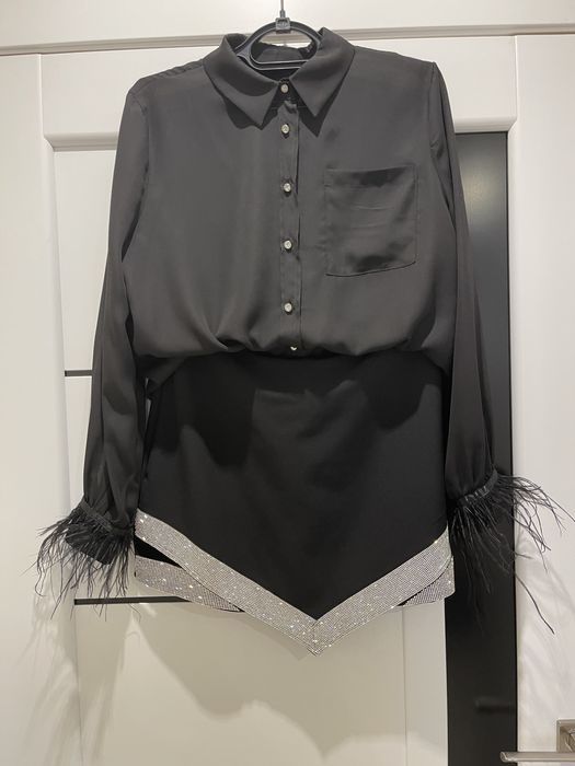 Наряд на свято, спідниця та сорочка з пір‘ям