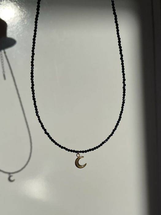Czarny turmalin naszyjnik choker z kamieni zawieszka księżyc talizman