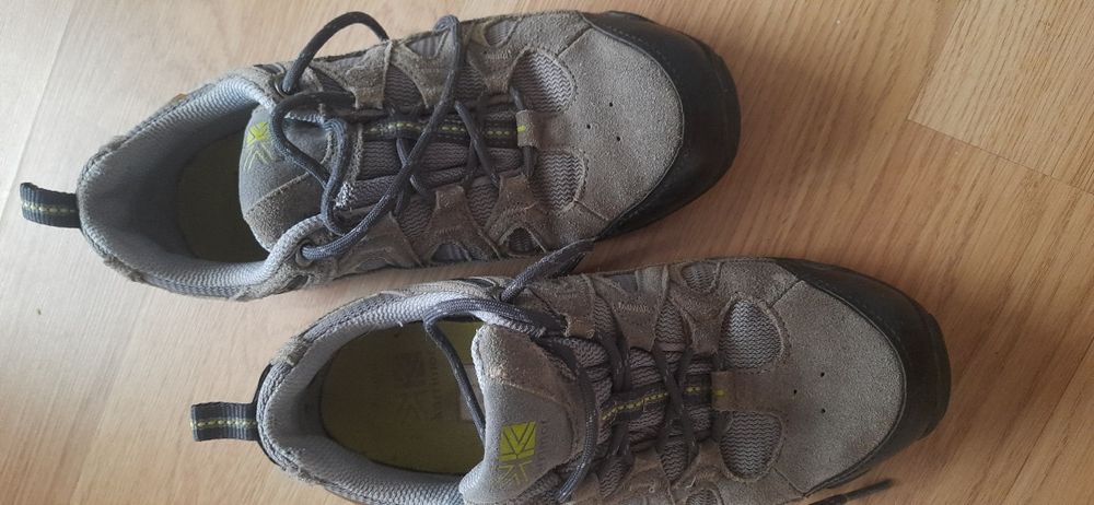 трекінгові черевики —Karrimor