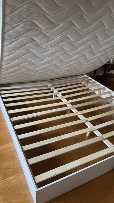 Cama + colchão