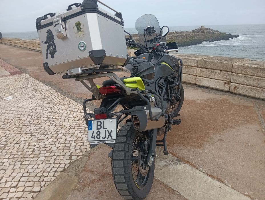 Benelli TRK 702 X