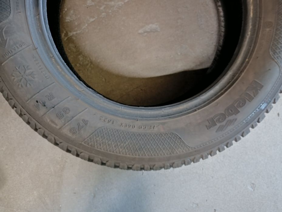 Sprzedam opony zimowe używane 175/65R14 Kleber