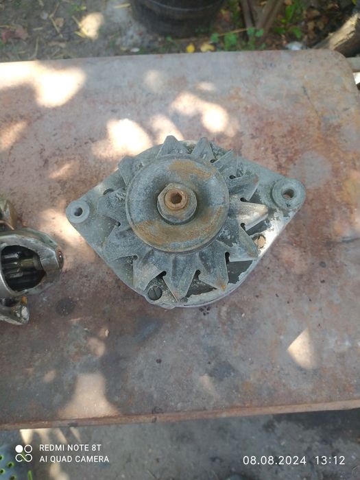 Продам Генератор