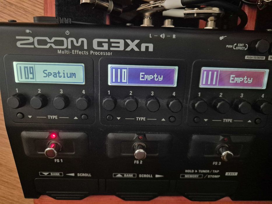 Pedaleira Multi-Efeitos Zoom G3Xn