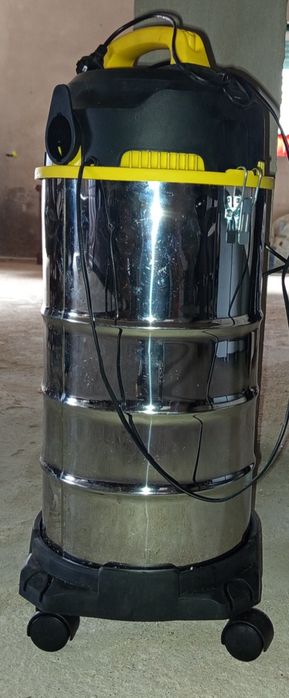 Aspirador e máquina de lavar industrial