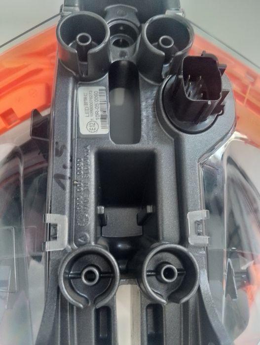 KTM 1290 Super Duke 17-20 lampa przód