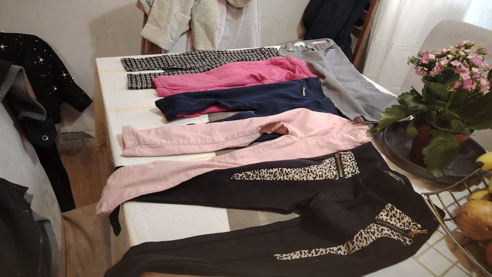 Vendo roupa de menina