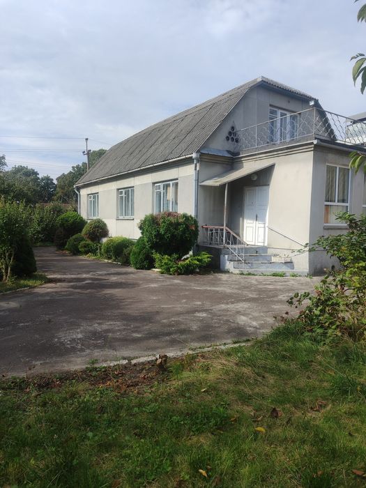 Продам будинок в м.Гоща