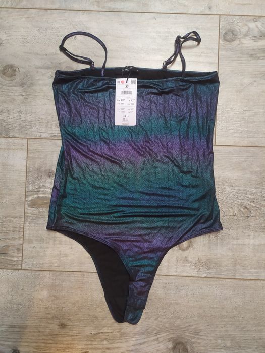 Body r. S 36 nowe reserved