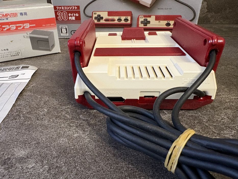 Консоль Nintendo Famicom mini Японка стан супер
