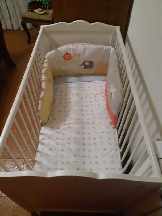 Berço grades com colchão