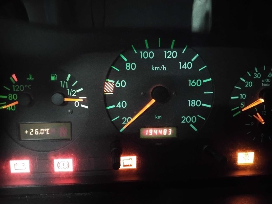 Mercedes Vito V230