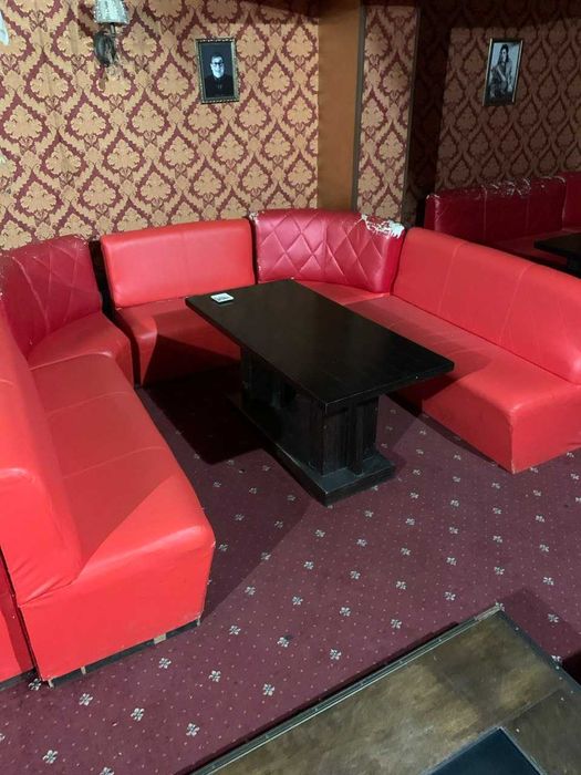 Дивани для кафе, дому, дачі, гаражу, для відвідувачів