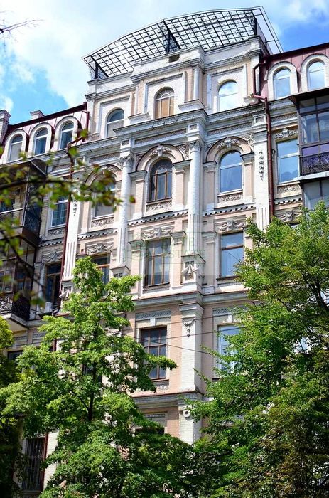Оренда пентхаусу 406 м² в центрi Києва, вул. Шота Руставелі