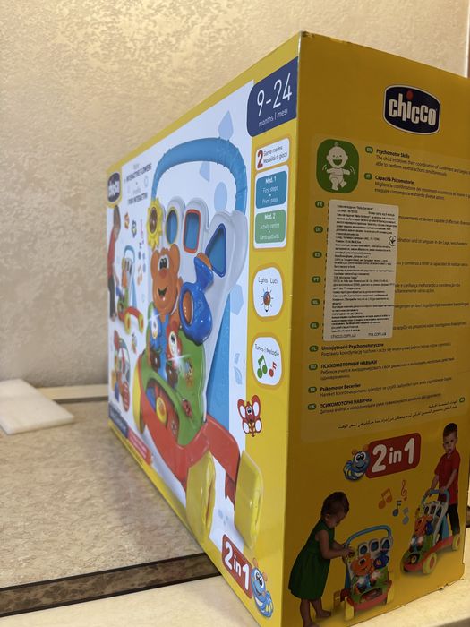 Іграшка ходунки Chicco "Baby Gardener для дітей