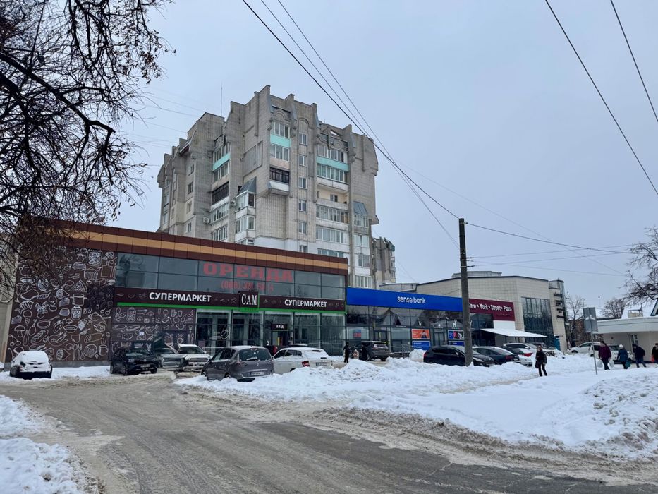 № Продам 3 к квару центр Рівного 3 пов. цегла, утеплена!