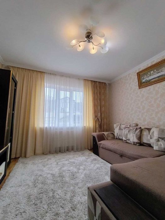 Комфортний будинок, Шевченківський район! Без комісії!