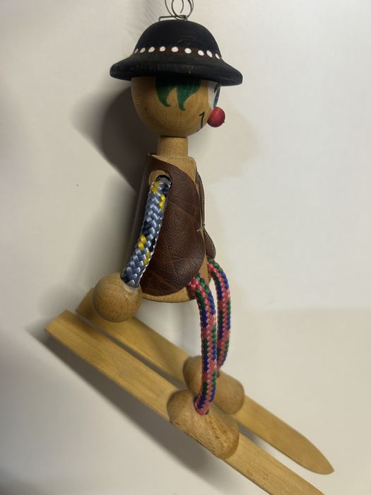 Drewniana figurka – dekoracja wisząca nr.9065