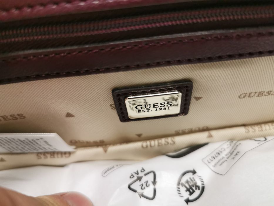Torebka Guess nowa oryginalna / Idealna na prezent świąteczny