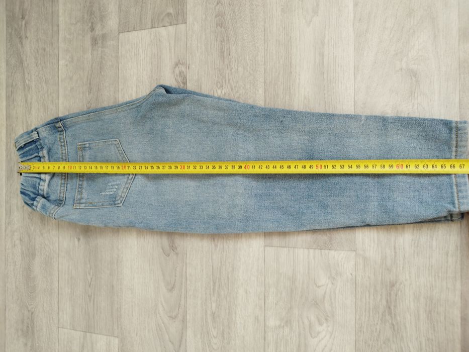 Продам джинси для дівчинки