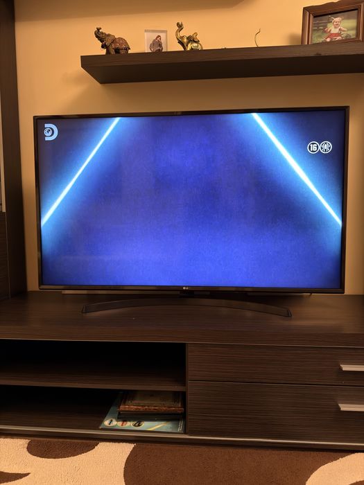 Телевізор LG 55UJ365V