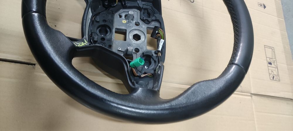 Kierownica skórzana tempomat Ford Focus mk3 III C-max mk2 II Kuga mk2