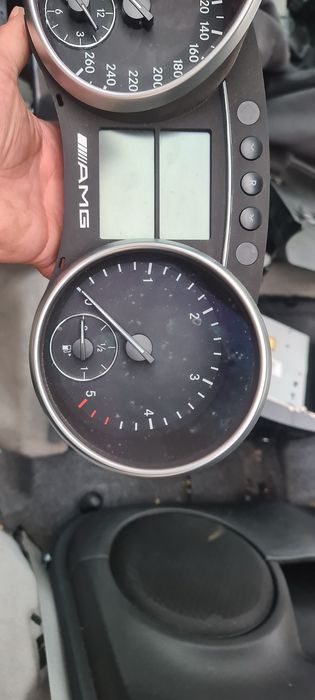 Licznik Zegary Mercedes W164 W251 X164 Europa Diesel CDI