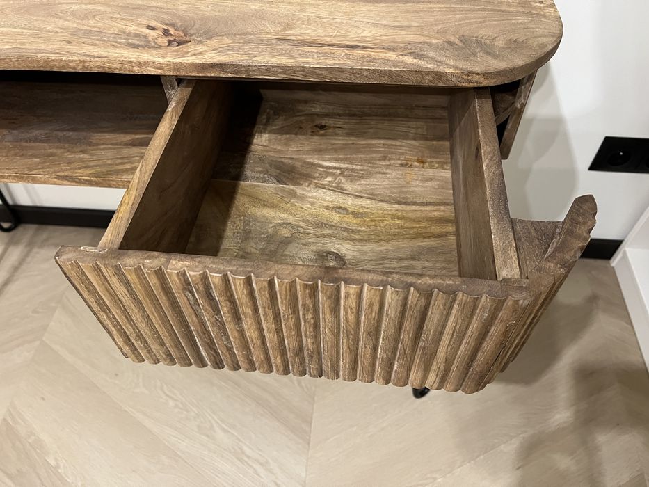 Toaletka, biurko, drewno mangowe, czarne nogi, ręcznie wykonana