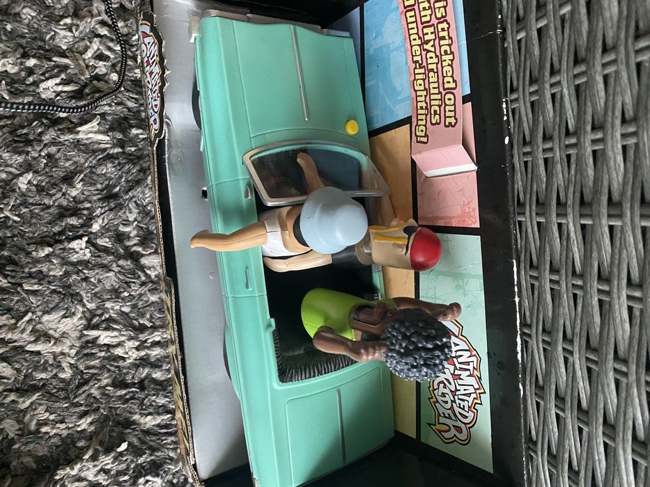 Samochód zabytkowy New Gemmy Low Rider Bobblehead Homies Lowrider