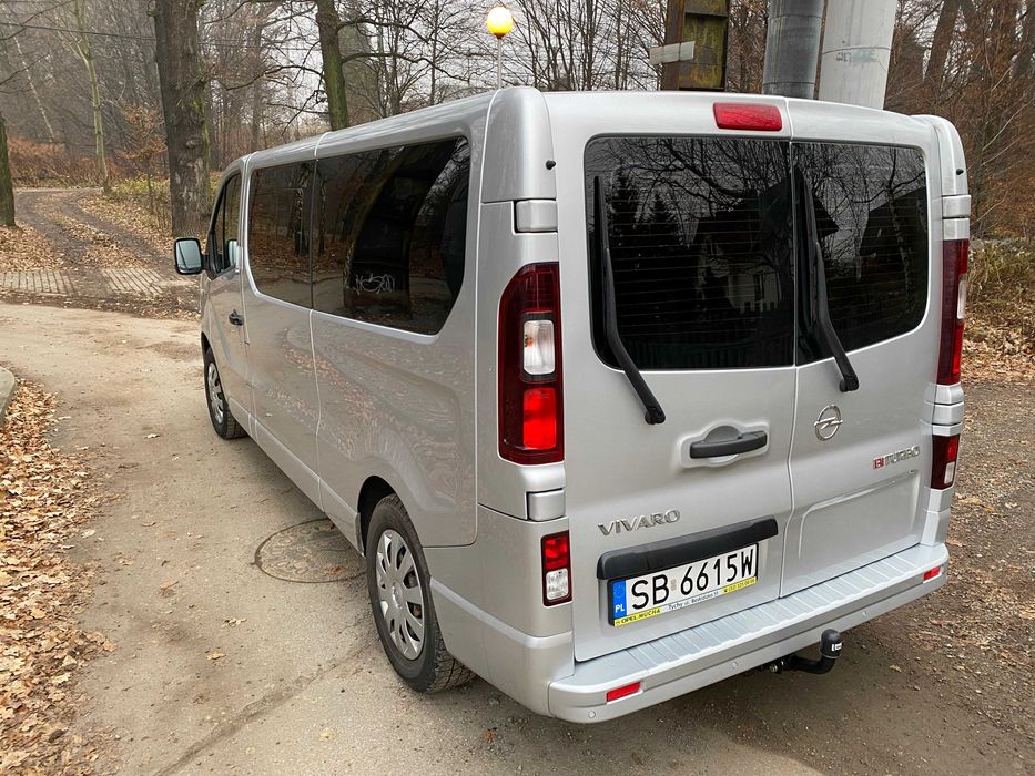 Opel Vivaro 9 - osobowy