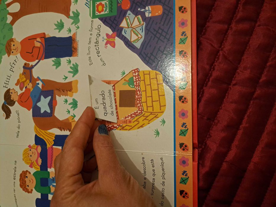 Actividades coloridas e brilhantes