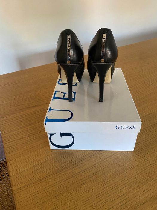 Sapatos Salto alto guess