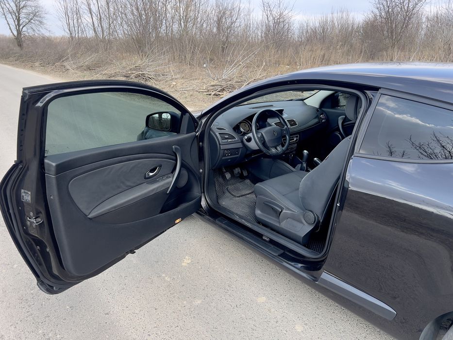 Продам Renault Megane 2010