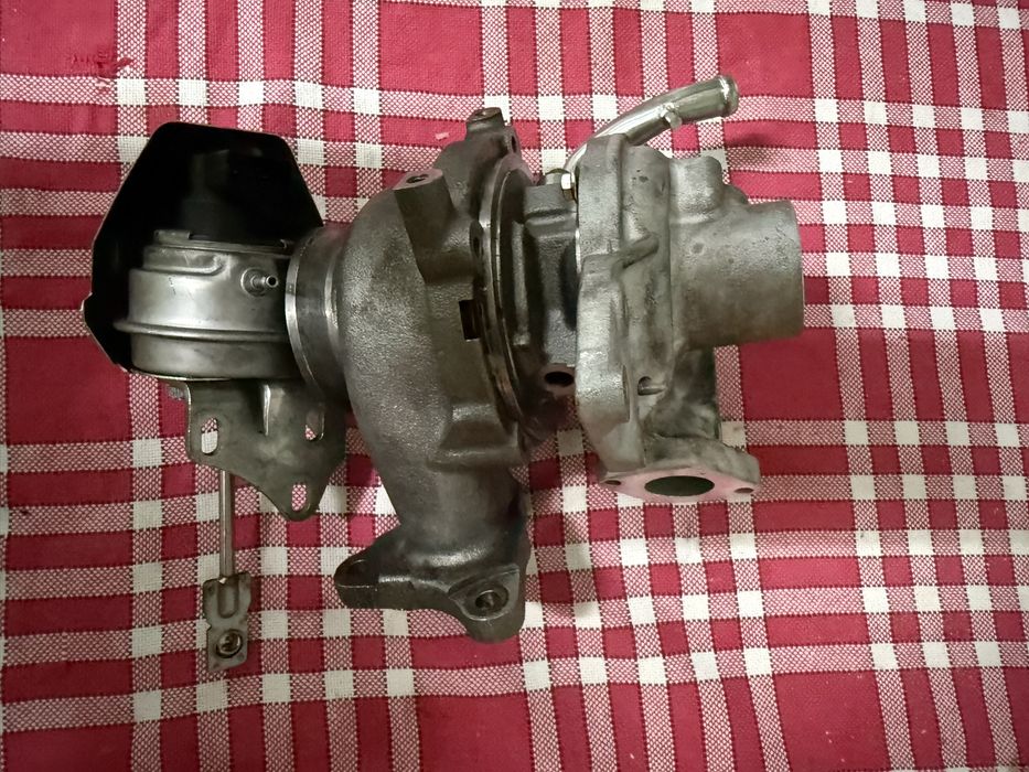 Vendo Turbo carro da Fiat . Zero comprei errrado . O turbo esta zero.