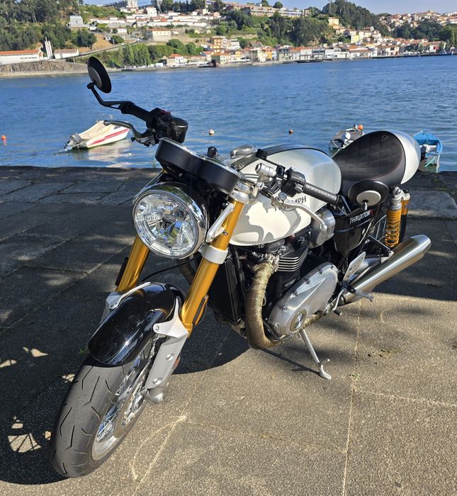 Triumph Thruxton 1200 R (2021) Apenas 1000 km