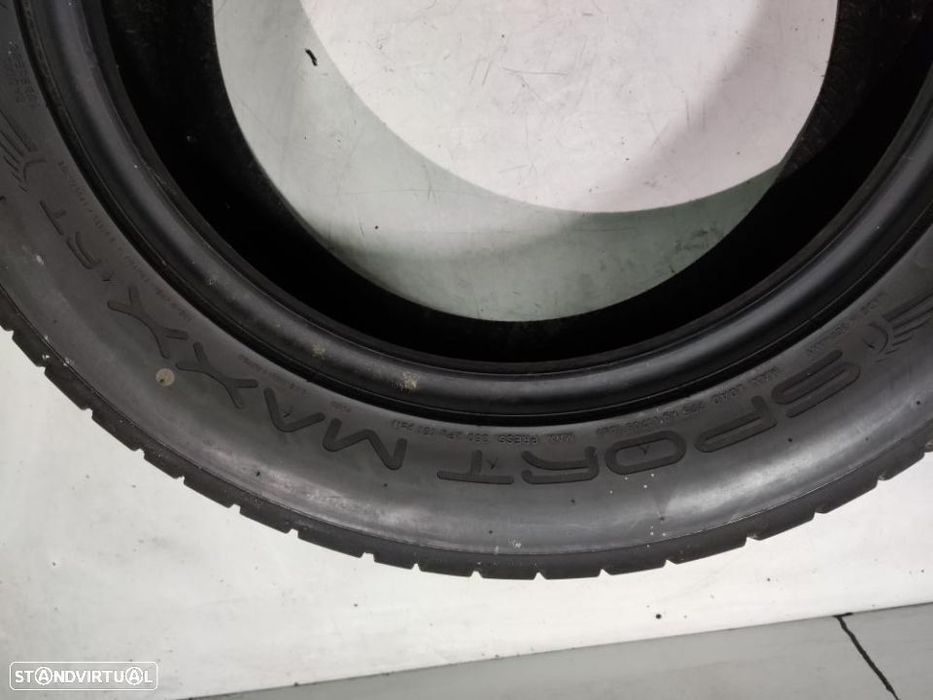 2 pneus semi novos 235-55r17 dunlop - oferta dos portes 100 Euros