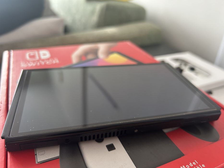 Nintendo Switch OLED 64 Gb Чудовий стан
