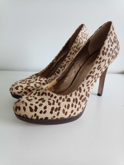Buty na wysokim obcasie 39