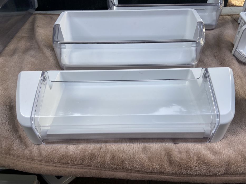 Balkoniki na drzwi do dwoch modeli lodówek samsung side by side