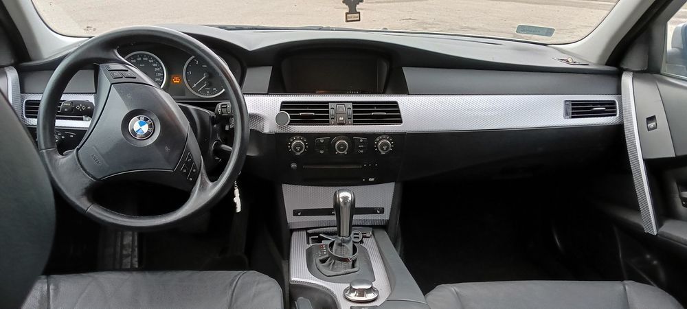 BMW Seria 5 E60 3.0 2005 rok D Możliwa zamiana
